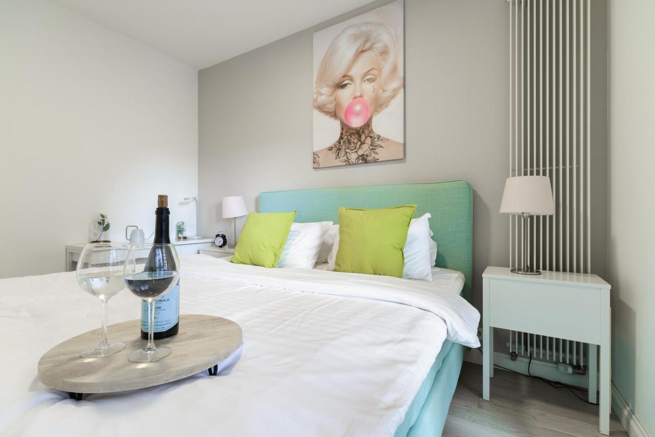 Luxury Apartment On Grzybowska Street Warschau Exterior foto