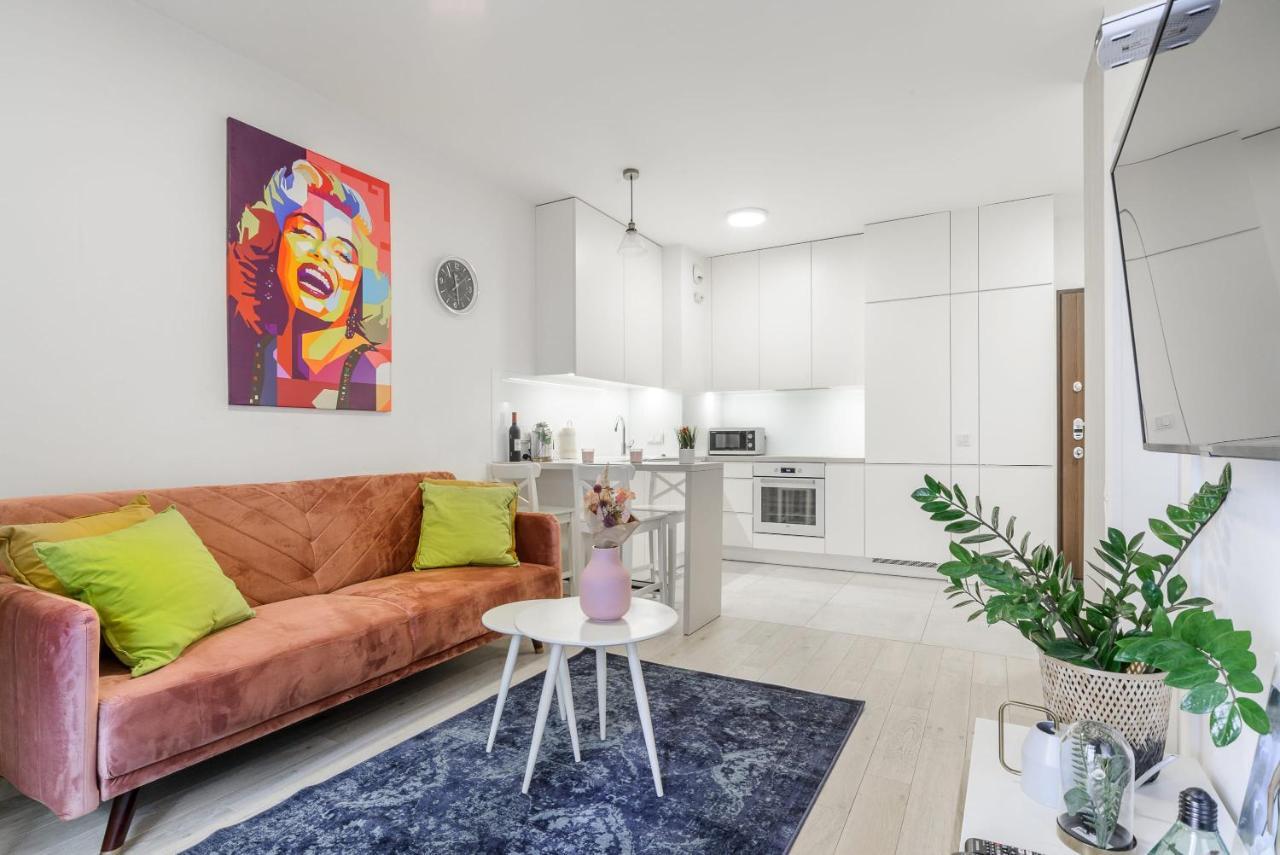 Luxury Apartment On Grzybowska Street Warschau Exterior foto