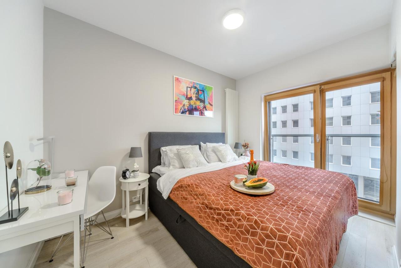 Luxury Apartment On Grzybowska Street Warschau Exterior foto